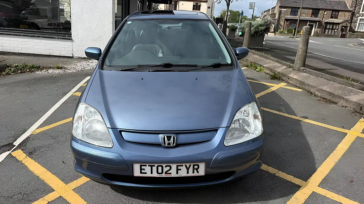 Used 2002 Honda Civic Se Sport Blue - Interior and Exterior details 9