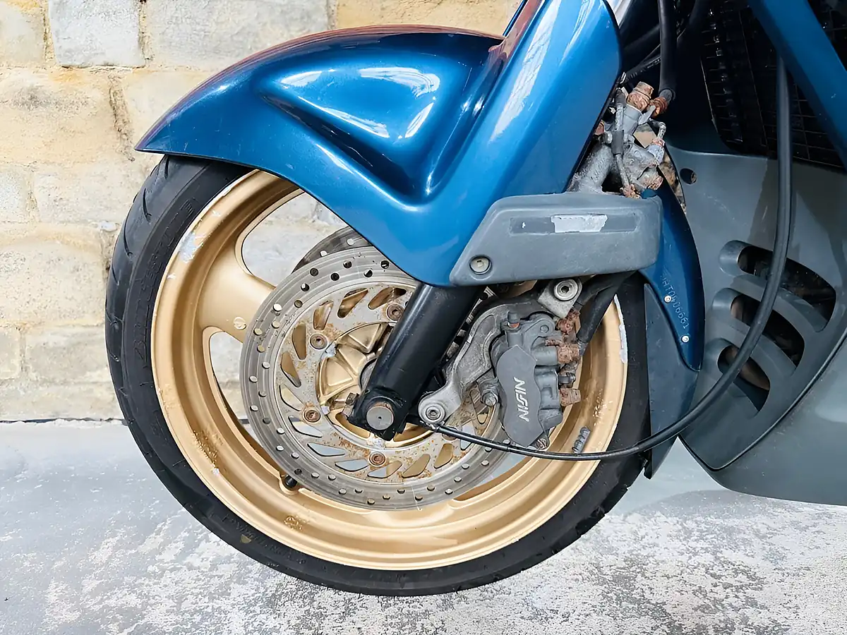 Used 2002 Honda ST1100 L Blue - Interior and Exterior details 14