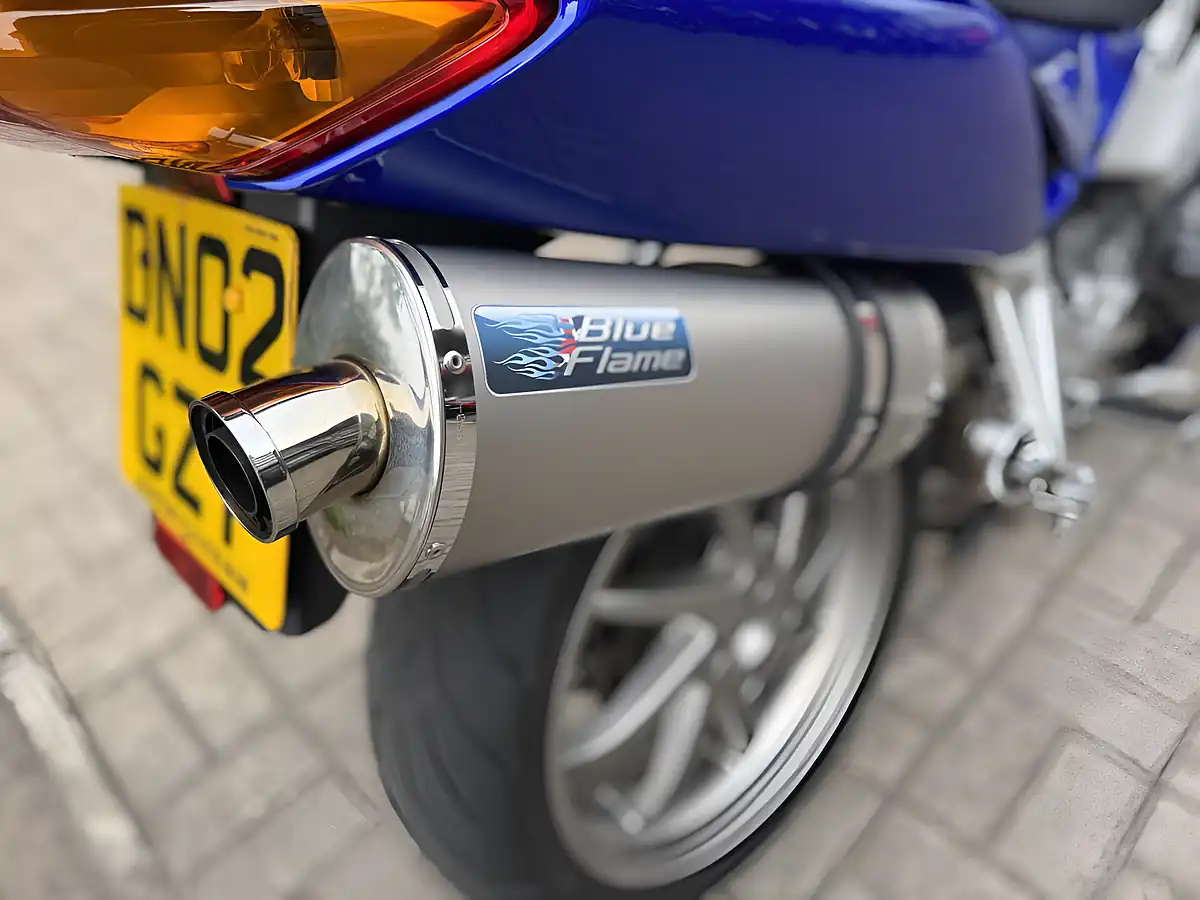 Used 2002 Honda VFR800F Blue - Interior and Exterior details 12