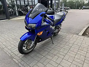Used 2002 Honda VFR800F Blue - Interior and Exterior details 5