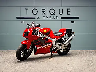 Used 2002 Honda VTR1000 SP-1 Red - Interior and Exterior details 9
