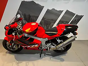 Used 2002 Honda VTR1000 SP1 - Interior and Exterior details 2