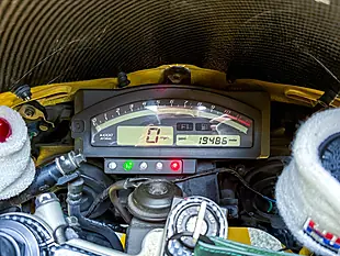Used 2002 Honda VTR1000 SP1 Rossi Playstation Edition Yellow - Interior and Exterior details 16