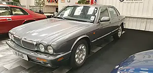 Used 2002 Jaguar Xj Se Grey - Interior and Exterior details 5