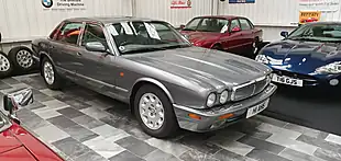 Used 2002 Jaguar Xj Se Grey - Interior and Exterior details 7