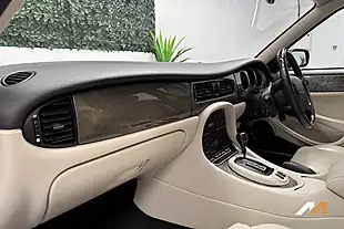Used 2002 Jaguar Xj XJ8 Sport Beige - Interior and Exterior details 10