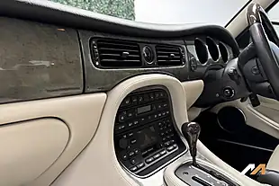 Used 2002 Jaguar Xj XJ8 Sport Beige - Interior and Exterior details 16