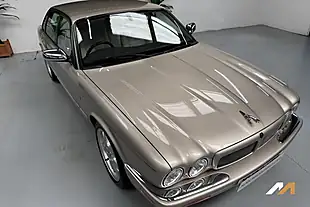 Used 2002 Jaguar Xj XJ8 Sport Beige - Interior and Exterior details 7