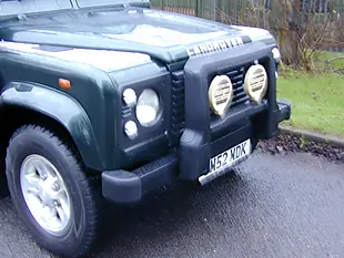 Used 2002 Land Rover Defender 90 County Spec Green - Interior and Exterior details 12