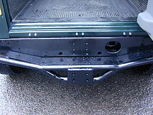 Used 2002 Land Rover Defender 90 County Spec Green - Interior and Exterior details 17