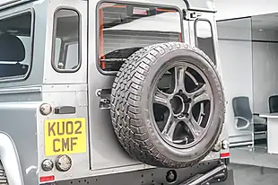 Used 2002 Land Rover Defender County Silver - Interior and Exterior details 4