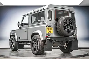 Used 2002 Land Rover Defender County Silver - Interior and Exterior details 7