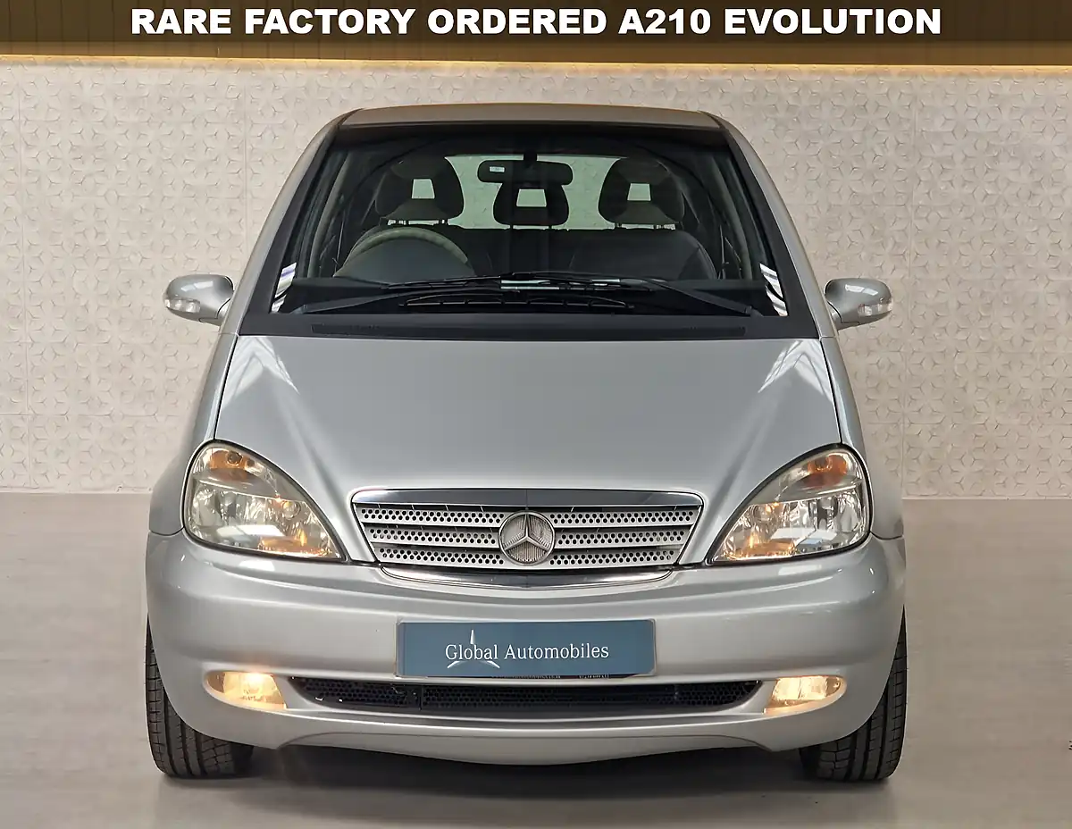 Used 2002 Mercedes-Benz a-Class Evolution Polar Silver - Interior and Exterior details 2
