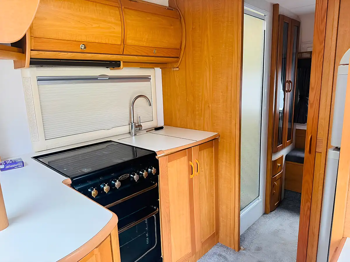 Used 2002 Mercedes-Benz Auto Trail Mohican Motorhome White - Interior and Exterior details 13