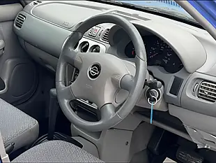Used 2002 Nissan Micra Se Blue - Interior and Exterior details 10
