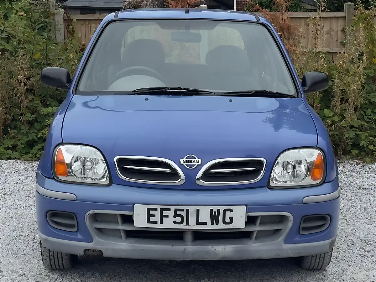 Used 2002 Nissan Micra Se Blue - Interior and Exterior details 5