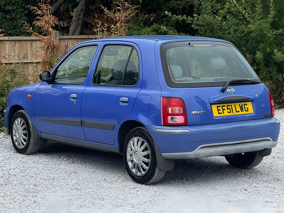 Used 2002 Nissan Micra Se Blue - Interior and Exterior details 7