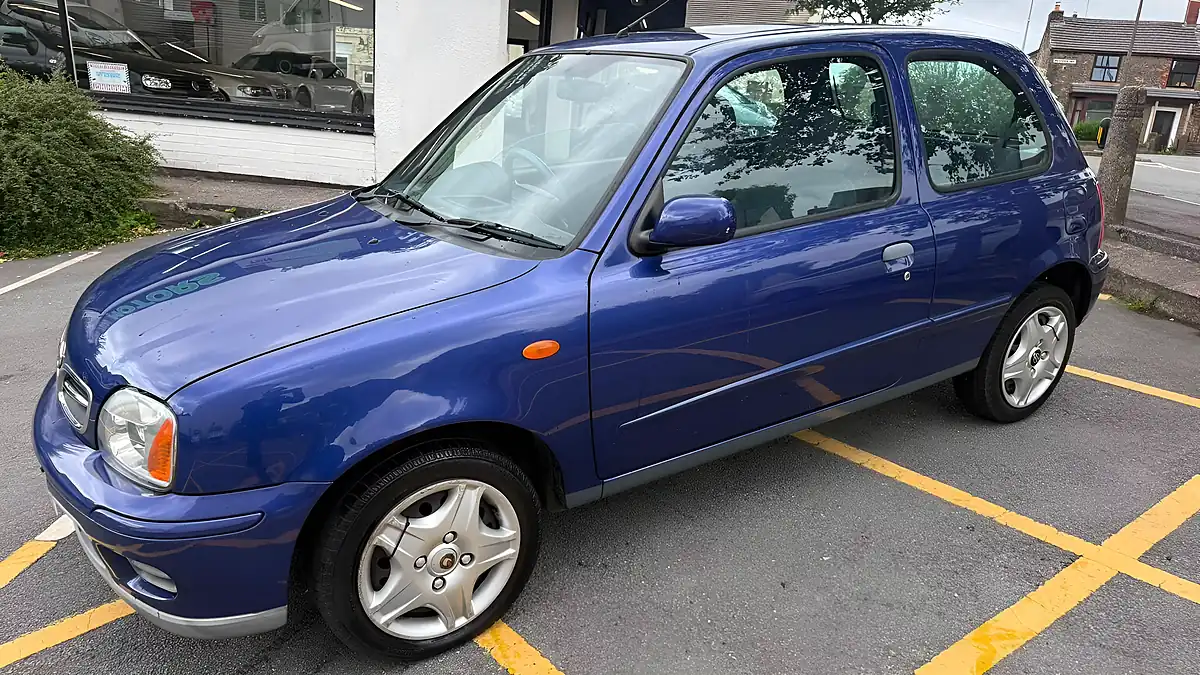 Used 2002 Nissan Micra Tempest Blue - Interior and Exterior details 14