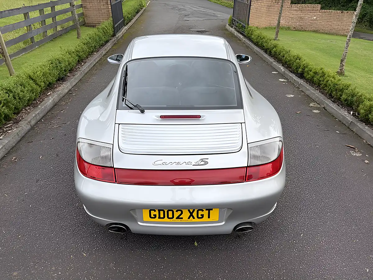 Used 2002 Porsche 911 Carrera 4 S Arctic Silver - Interior and Exterior details 10