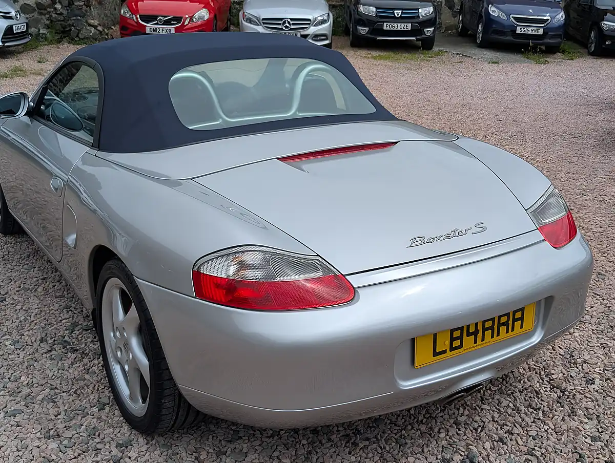 Used 2002 Porsche Boxster S Arctic Silver Metallic - Interior and Exterior details 11