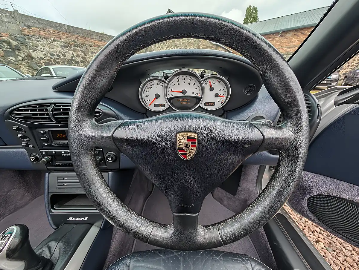 Used 2002 Porsche Boxster S Arctic Silver Metallic - Interior and Exterior details 19