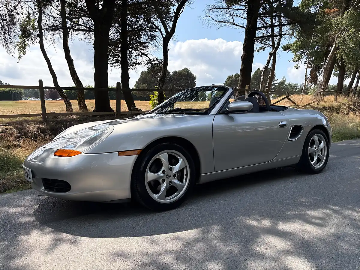 Used 2002 Porsche Boxster Tiptronic S - Interior and Exterior details 10