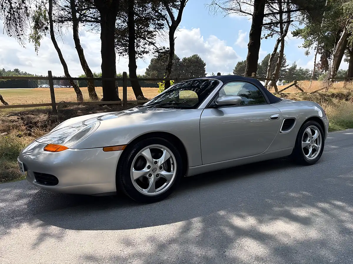 Used 2002 Porsche Boxster Tiptronic S - Interior and Exterior details 12