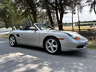 Used 2002 Porsche Boxster Tiptronic S - Interior and Exterior details 2