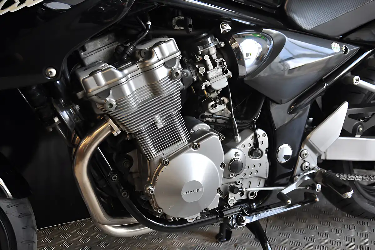 Used 2002 Suzuki Bandit GSF600 S Black - Interior and Exterior details 11