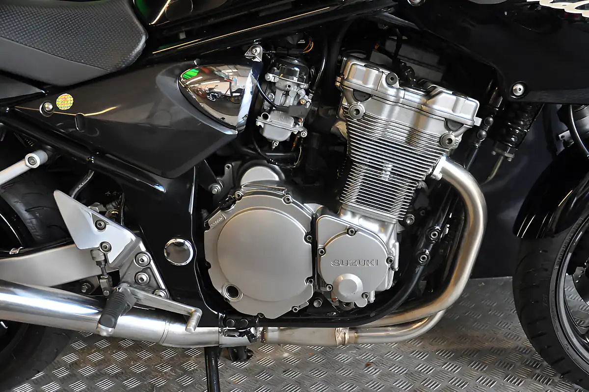 Used 2002 Suzuki Bandit GSF600 S Black - Interior and Exterior details 18