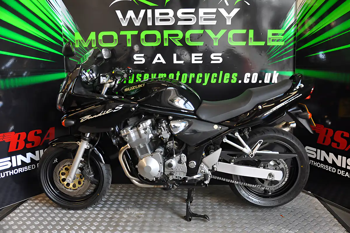 Used 2002 Suzuki Bandit GSF600 S Black - Interior and Exterior details 4