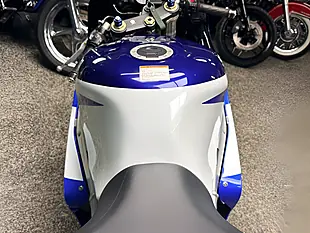 Used 2002 Suzuki GSX-R750 K1 White - Interior and Exterior details 14