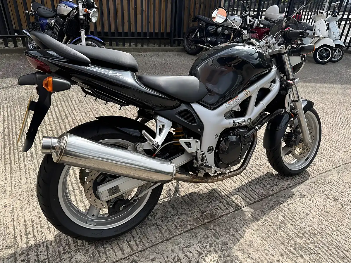 Used 2002 Suzuki Sv 650 - Interior and Exterior details 2