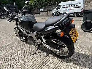 Used 2002 Suzuki Sv 650 - Interior and Exterior details 3