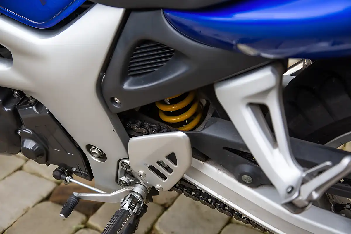 Used 2002 Suzuki SV650 N Blue - Interior and Exterior details 15