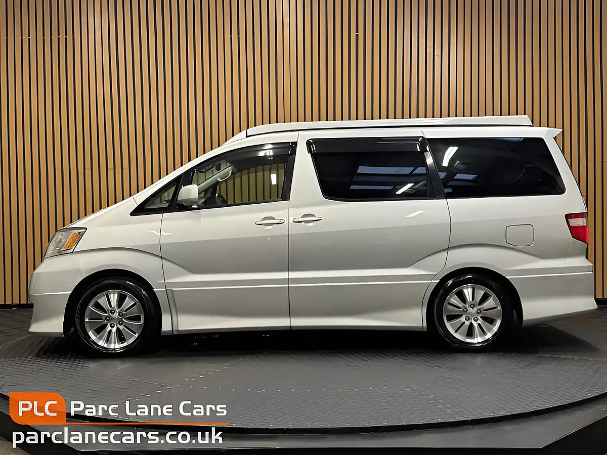 Used 2002 Toyota Alphard G Silver - Interior and Exterior details 7