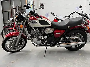 Used 2002 Triumph Thunderbird 900 Two-Tone - Interior and Exterior details 2