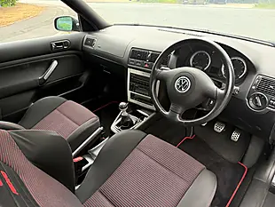 Used 2002 Volkswagen Golf Anniversary Black - Interior and Exterior details 13