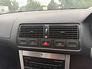 Used 2002 Volkswagen Golf Anniversary Black - Interior and Exterior details 15