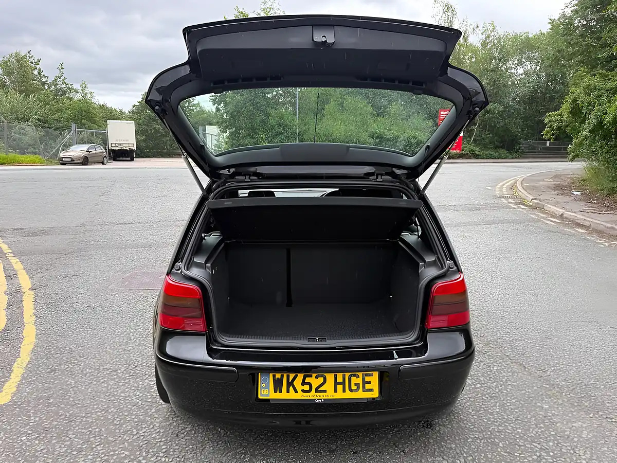 Used 2002 Volkswagen Golf Anniversary Black - Interior and Exterior details 7