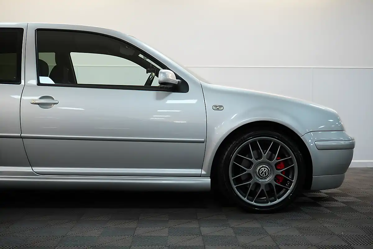 Used 2002 Volkswagen Golf GTI Anniversary Ltd Edn Silver - Interior and Exterior details 18