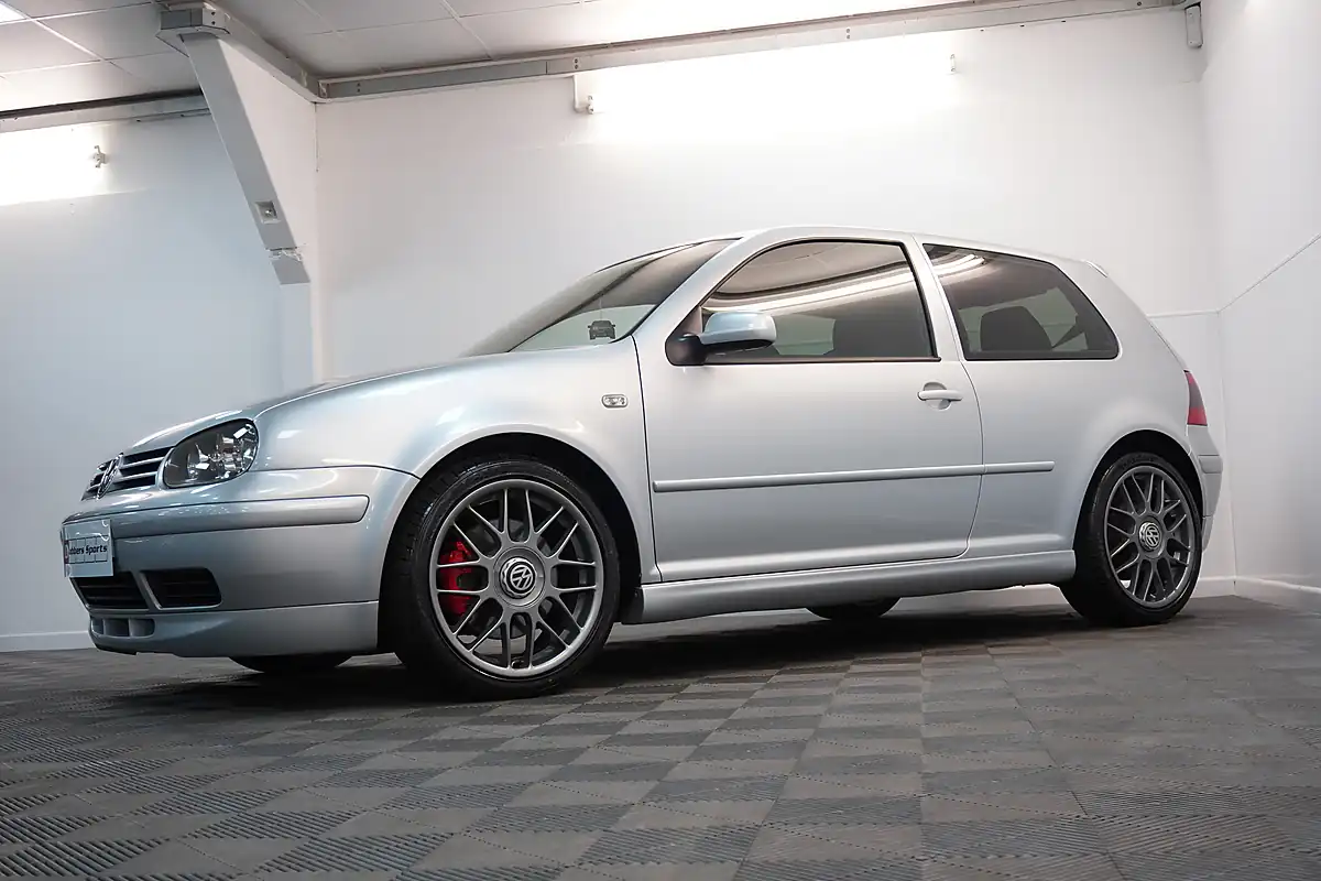 Used 2002 Volkswagen Golf GTI Anniversary Ltd Edn Silver - Interior and Exterior details 3