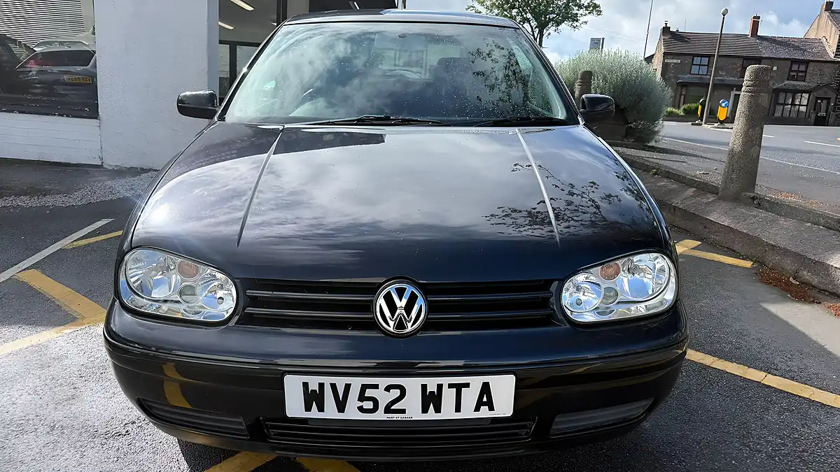 Used 2002 Volkswagen Golf GTI Black - Interior and Exterior details 6