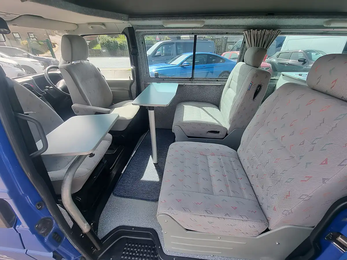 Used 2002 Volkswagen Transporter T4 Bilbo Nektar Pop Top Blue - Interior and Exterior details 11