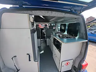 Used 2002 Volkswagen Transporter T4 Bilbo Nektar Pop Top Blue - Interior and Exterior details 18