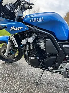 Used 2002 Yamaha Fazer 600 - Interior and Exterior details 11
