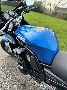 Used 2002 Yamaha Fazer 600 - Interior and Exterior details 13
