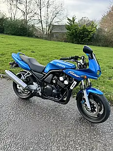 Used 2002 Yamaha Fazer 600 - Interior and Exterior details 3