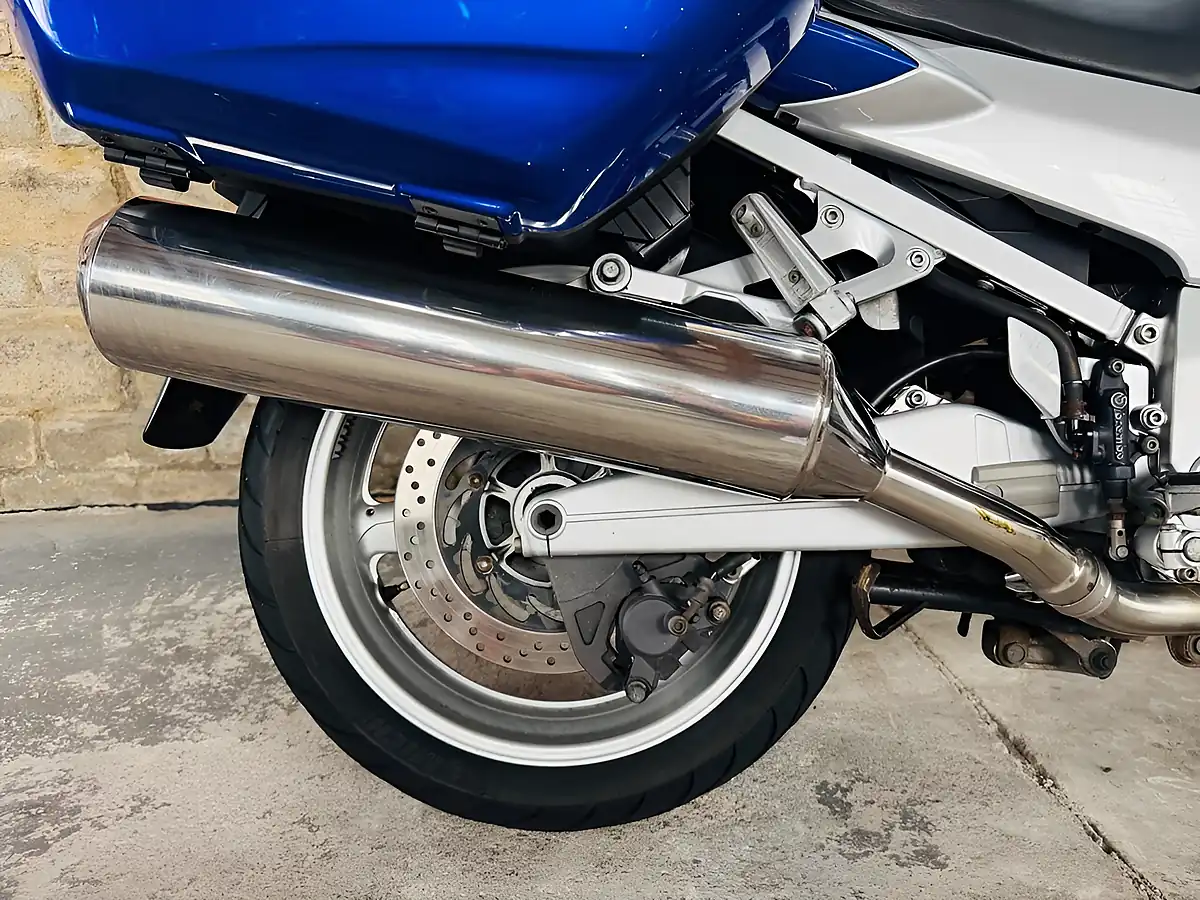 Used 2002 Yamaha Fjr1300 Blue - Interior and Exterior details 10