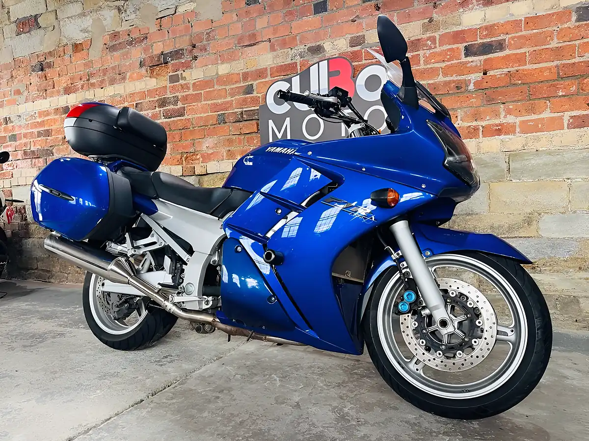 Used 2002 Yamaha Fjr1300 Blue - Interior and Exterior details 3